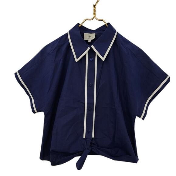 EUC Tuckernuck Navy‎ Blue White Trimmed Connor Blouse Size Medium - Picture 4 of 11